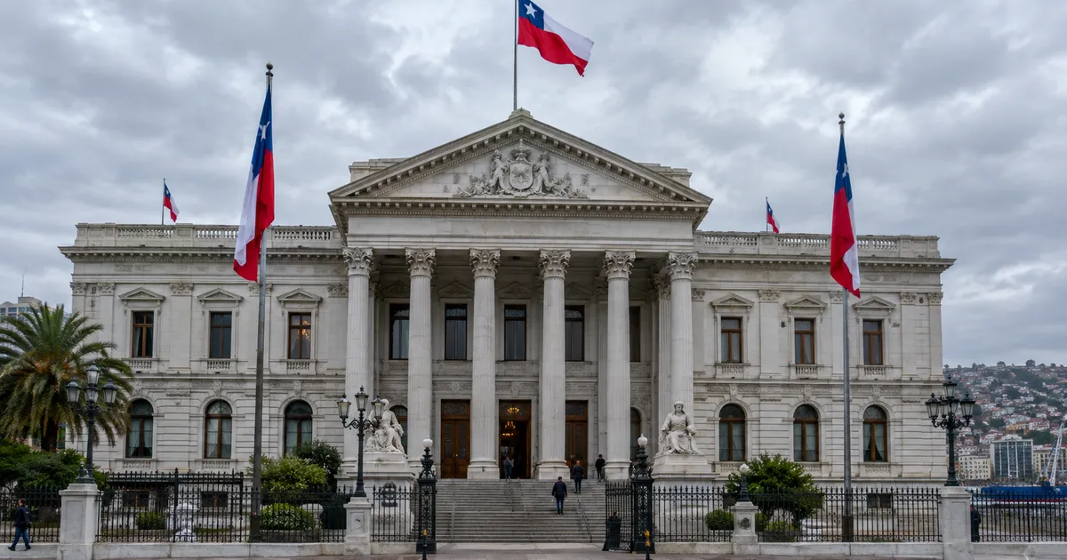 Ley expulsiones administrativas extranjeros Chile, edificio del Congreso Nacional